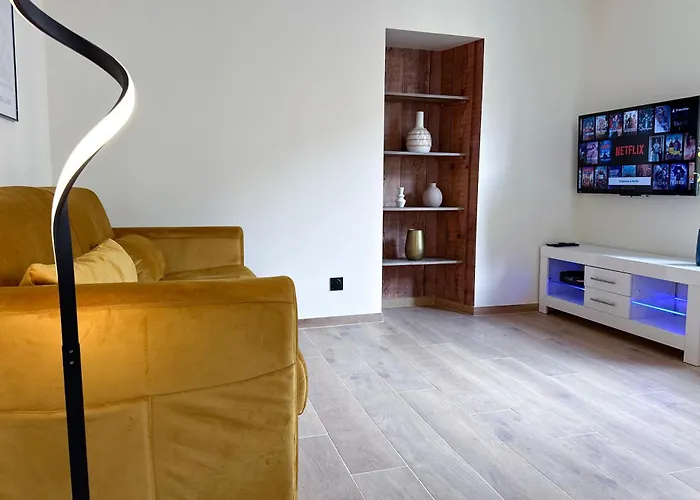 Mace Appartement Avec Spa Dans Quartier Historique Exclusif Calme Coeur D\'Antibes